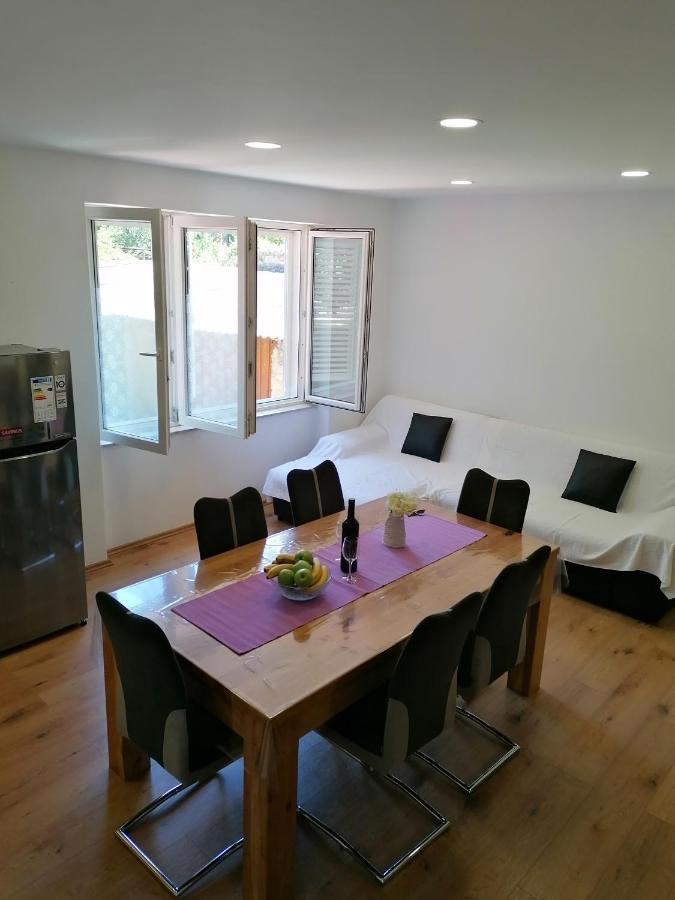 Apartment "B" 50 M From The Beach ซาดาร์ ภายนอก รูปภาพ
