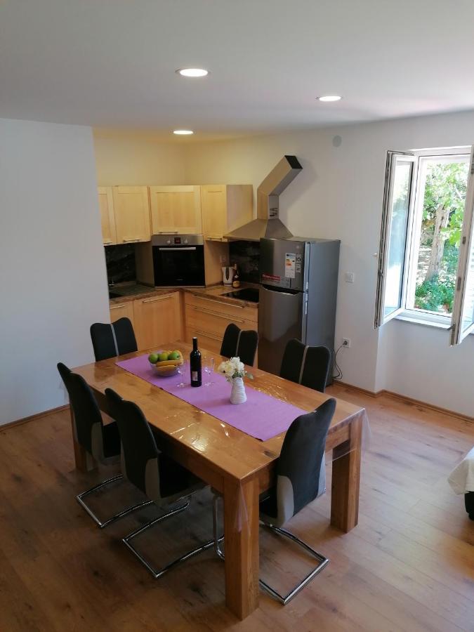 Apartment "B" 50 M From The Beach ซาดาร์ ภายนอก รูปภาพ