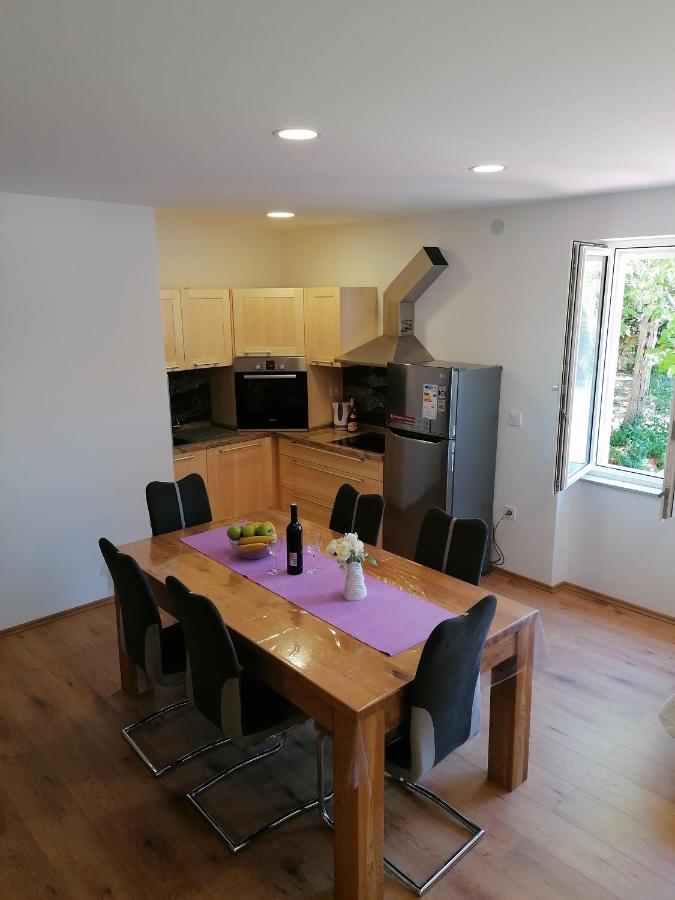 Apartment "B" 50 M From The Beach ซาดาร์ ภายนอก รูปภาพ